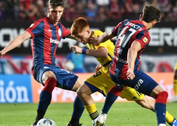 EN UN FINAL POLÉMICO, BOCA JUNIORS Y SAN LORENZO EMPATARON 1-1