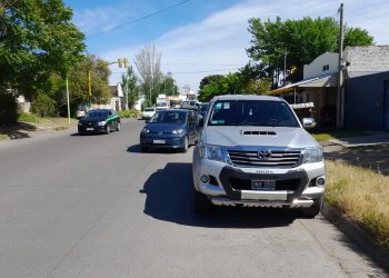 UNA MOTO Y UNA CAMIONETA COLISIONARON EN CAPITÁN MARTÍNEZ AL 1500
