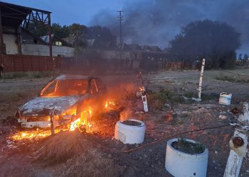 PÉRDIDAS TOTALES EN EL INCENDIO DE UN AUTO