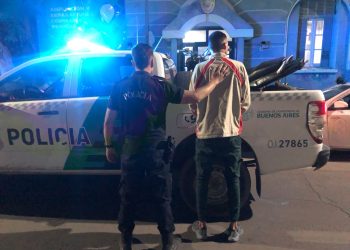 IBA CON UNA MOTO ROBADA Y FUE ATRAPADO POR LA POLICÍA