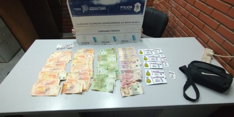 TRES PERSONAS APREHENDIDAS POR AGREDIR A OTRO ANTES DEL PARTIDO DE OLIMPO