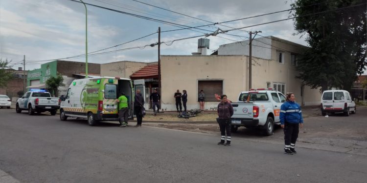 UN MOTOCICLISTA HOSPITALIZADO TRAS UN ACCIDENTE EN BRICKMAN Y MISIONES