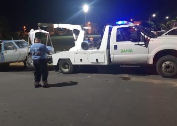 TOTALMENTE BORRACHO IMPACTÓ SU CAMIONETA CONTRA OTRO VEHÍCULO