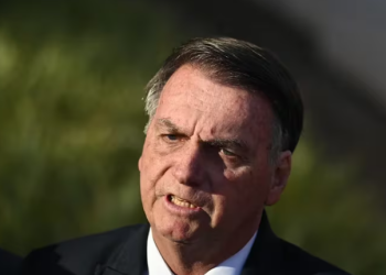 BOLSONARO VENDRÁ A LA ASUNCIÓN DE MILEI CON UNA COMITIVA NUMEROSA DE GOBERNADORES, DIPUTADOS Y SENADORES BRASILEÑOS