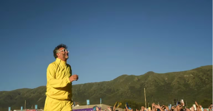 LA EMOCIÓN DE FITO PÁEZ LUEGO DE QUE SU NUEVO ÁLBUM QUEDÓ SELECCIONADO ENTRE LOS 50 MEJORES DEL AÑO