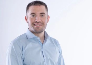 REYES: «TENGO BIEN EN CLARO QUIEN TIENE QUE SER EL PRESIDENTE DEL HCD»