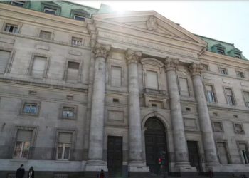 MILEI DESIGNÓ AL NUEVO TITULAR DEL BANCO NACIÓN EN MEDIO DE LA INCERTIDUMBRE POR SU PRIVATIZACIÓN