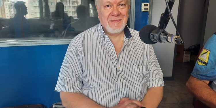 DEGUER: «LOS HOSPITALES ESTÁN CON DIFICULTADES PARA PAGAR LOS SUELDOS, EL SISTEMA DE SALUD ESTÁ QUEBRADO EN TODAS SUS PATAS»