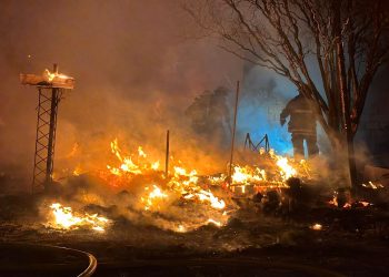 INCENDIO EN UNA VIVIENDA DE JUANA AZURDUY AL 900