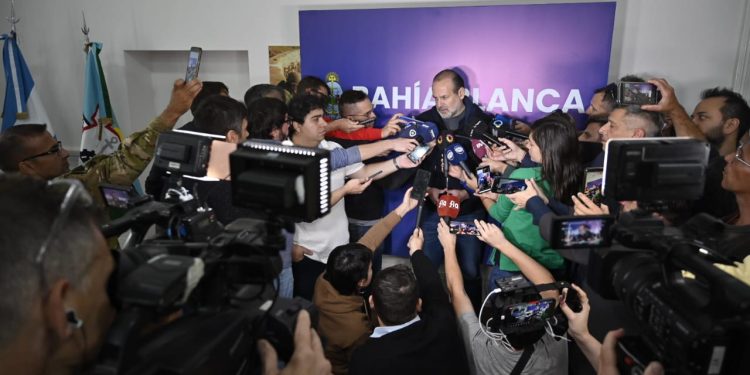 EL MUNICIPIO DISPUSO DE BOCAS PARA LA RECARGA DE CELULARES