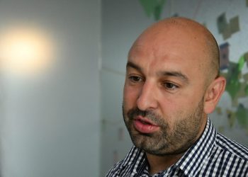 ARROYO: «DESDE ECONOMÍA HICIERON AJUSTES Y NOS RECORTARON EL TEMA DE LOS TROFEOS PARA LOS NENES»