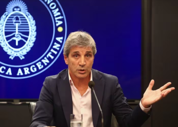 EL FMI ANUNCIÓ UN ACUERDO CON EL GOBIERNO Y REALIZARÁ UN DESEMBOLSO DE USD. 4.700 MILLONES