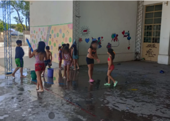 MARTINI: «HAY OCHO ESCUELAS ABIERTAS DE VERANO EN LA CIUDAD PARA QUE LOS CHICOS DISFRUTEN»