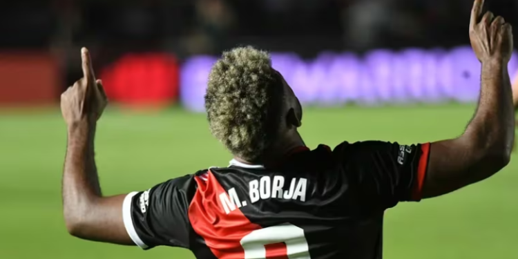 CON GOLES DE BORJA, MASTANTUONO Y RUBERTO, RIVER PLATE VENCIÓ 3-0 A EXCURSIONISTAS Y AVANZÓ EN LA COPA ARGENTINA