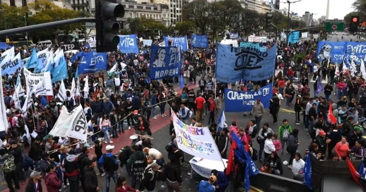 POTENCIAR TRABAJO: MÁS DE 9000 PERSONAS LO COBRABAN EL PLAN SOCIAL Y ERAN EMPLEADOS PÚBLICOS