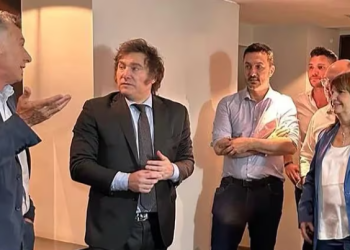 JAVIER MILEI DEFINE CON LA MESA CHICA DEL GOBIERNO EL FORMATO DEL ACUERDO CON EL PRO