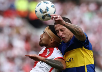 CON GOLES DE SOLARI Y MEDINA, RIVER Y BOCA EMPATARON 1-1 EN EL SUPERCLÁSICO