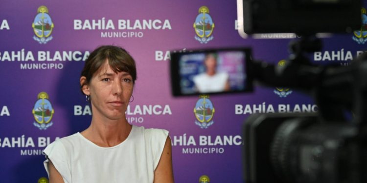 SIERRA: «ESTAMOS MUY CONTENTOS CON LA CANTIDAD DE GENTE QUE SE ACERCÓ A VACUNAR A SUS MASCOTAS»