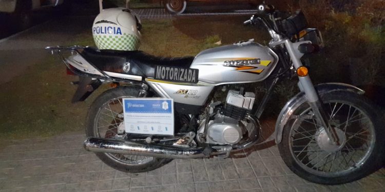 DOS MOTOS FUERON RECUPERADAS EN UN OPERATIVO POLICIAL