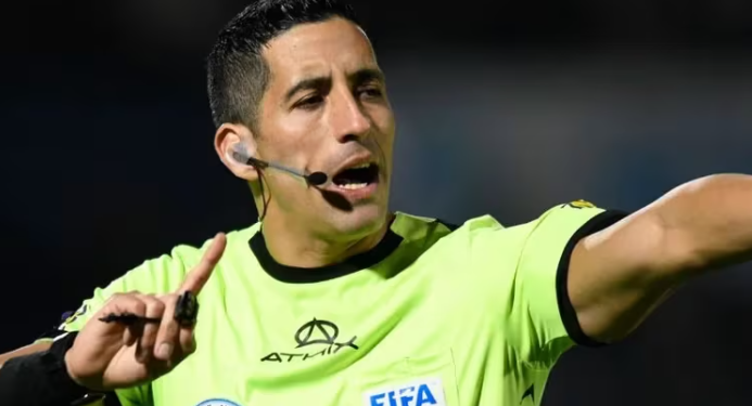 YAEL FALCÓN PÉREZ FUE DESIGNADO COMO ÁRBITRO PARA EL RIVER-BOCA