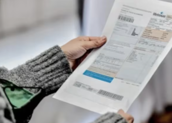 LUZ Y GAS: EL GOBIERNO DEJARÁ SIN SUBSIDIOS A QUIENES COMPRARON DÓLARES, VIAJARON AL EXTERIOR O TIENEN PREPAGA