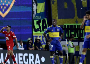 CON UN HATTRICK DE CAVANI, BOCA JUNIORS VENCIÓ 3-2 A BELGRANO