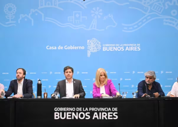 KICILLOF DESESTIMÓ UNA DENUNCIA CONTRA MILEI POR LLAMAR A LA REBELIÓN FISCAL PERO DA VÍA LIBRE A OTRAS PRESENTACIONES