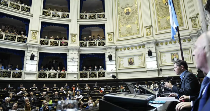 AXEL KICILLOF HABLA ANTE LA ASAMBLEA LEGISLATIVA