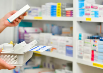 INVESTIGAN IRREGULARIDADES EN LA COMPRA DE MEDICAMENTOS ONCOLÓGICOS EN LA GESTIÓN DE ALBERTO FERNÁNDEZ