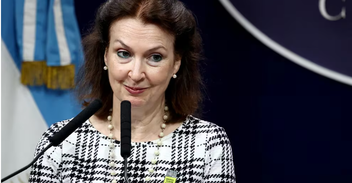 DIANA MONDINO CRITICÓ LOS PRÉSTAMOS DE ANSES