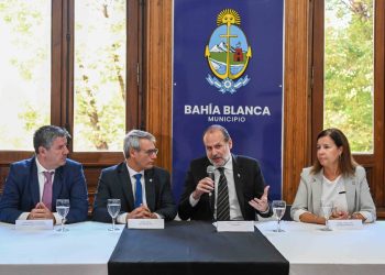 DE CARA AL BICENTENARIO DE LA CIUDAD, EL MUNICIPIO Y LA UNS PRESENTARON, EN CONJUNTO, UN PLAN DE TRABAJO