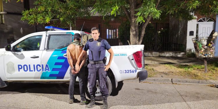 SE METIÓ EN LA CASA DE SU EX PAREJA Y LA AMENAZÓ