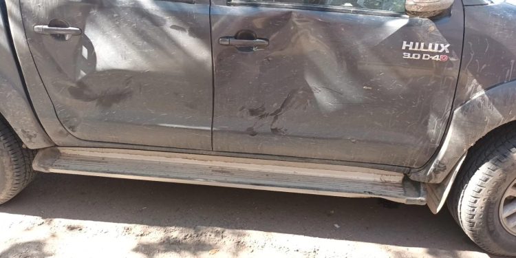 UN MOTOCICLISTA, ALCOHOLIZADO, CHOCO CONTRA UNA CAMIONETA