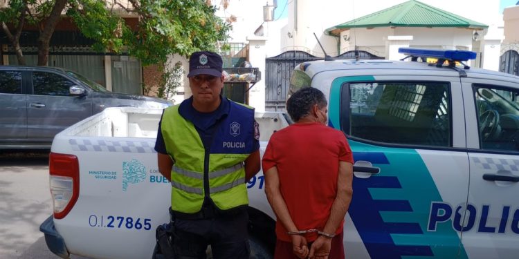 UN HOMBRE APREHENDIDO POR AGREDIR A SU PAREJA