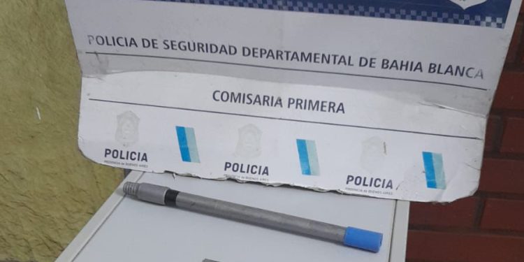 DOS LIMPIAVIDRIOS AGREDIERON A OTRO EN LA CALLE