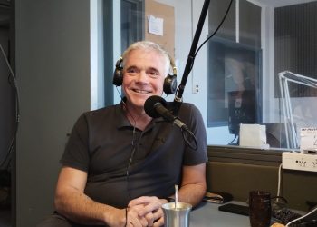 GUSTAVO SGRILLI: «UN TERCIO DE NUESTRA VIDA NOS LA PASAMOS DURMIENDO»