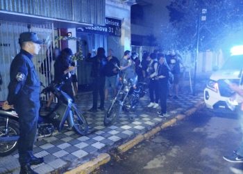 CLAUSURA Y DESALOJO EN UN BAR DE CASANOVA 33