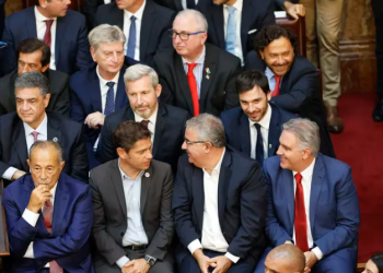 AJUSTE FISCAL: EN FEBRERO LA MITAD DE LAS PROVINCIAS RECIBIÓ MENOS DE USD 20.000 DE TRANSFERENCIAS DE LA NACIÓN