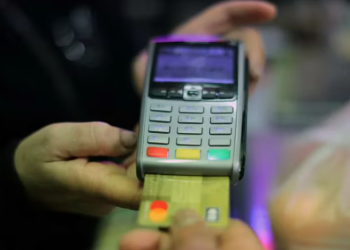 COMPRAS CON TARJETA: EL GOBIERNO DISPUSO CAMBIOS EN LA FORMA DE PAGAR CON EL OBJETIVO DE EVITAR FRAUDES