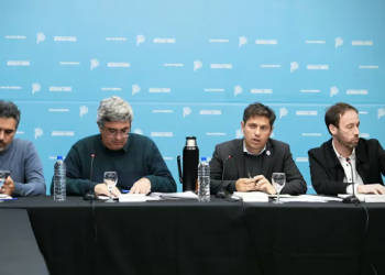 KICILLOF ABRIÓ UNA INSTANCIA DE NEGOCIACIÓN CON EL CAMPO Y SE COMPROMETIÓ A REVISAR LA SUBA DEL IMPUESTO RURAL