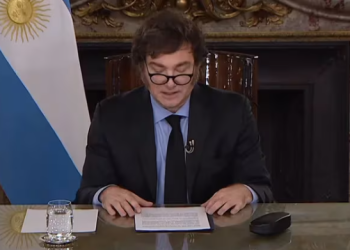 MILEI ANUNCIÓ UN SUPERÁVIT FISCAL DEL 0,2% EN EL PRIMER TRIMESTRE DEL AÑO