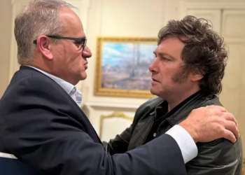 EL INFORME DE SEGURIDAD Y EL PELIGRO EN LA TRIPLE FRONTERA: MILEI HABLÓ CON EL GABINETE Y EL EMBAJADOR DE ISRAEL SOBRE LAS AMENAZAS DE TERRORISMO