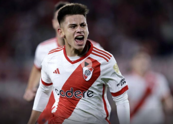 RIVER VENCIÓ 2-0 A NACIONAL Y LIDERA EL GRUPO H DE LA COPA LIBERTADORES