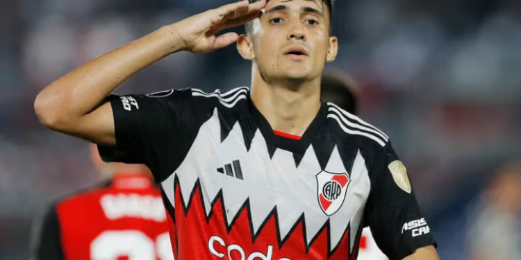 CON GOLES DE SOLARI Y MASTANTUONO, RIVER PLATE VENCIÓ A LIBERTAD Y SE MANTIENE INVICTO EN LA COPA LIBERTADORES