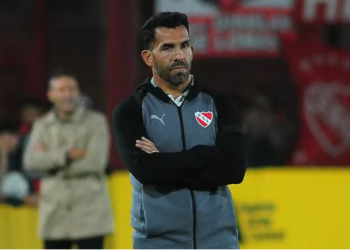 CARLOS TÉVEZ SUFRIÓ UN DOLOR EN EL PECHO Y DEBIÓ HACERSE ESTUDIOS