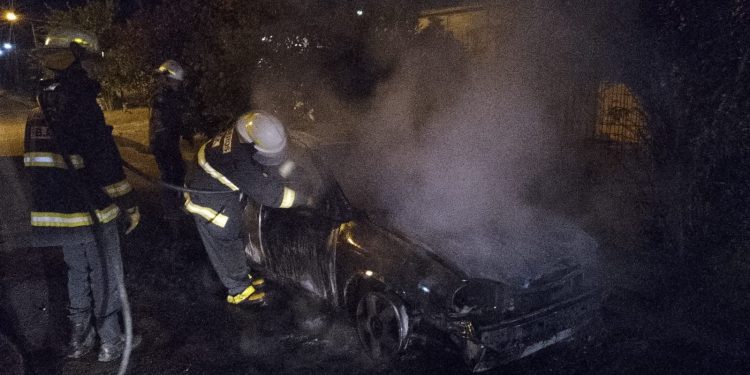 INCENDIOS EN VIVIENDAS Y VEHÍCULOS DURANTE LA MADRUGADA