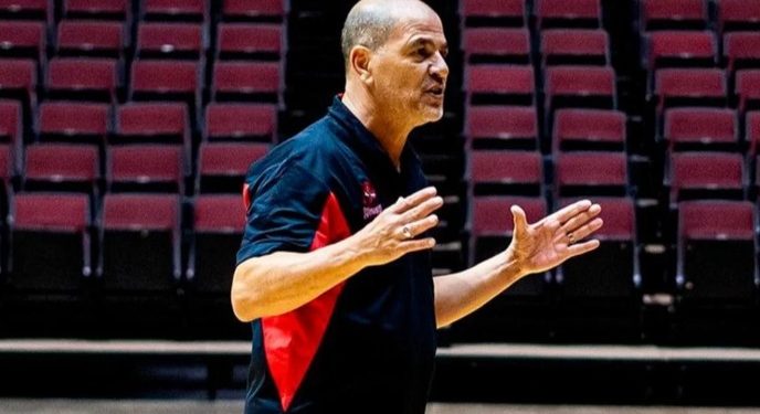 EL GERENTE DE LEONES DE PONCE DIO LOS MOTIVOS DE LA SALIDA DE SERGIO HERNANDEZ