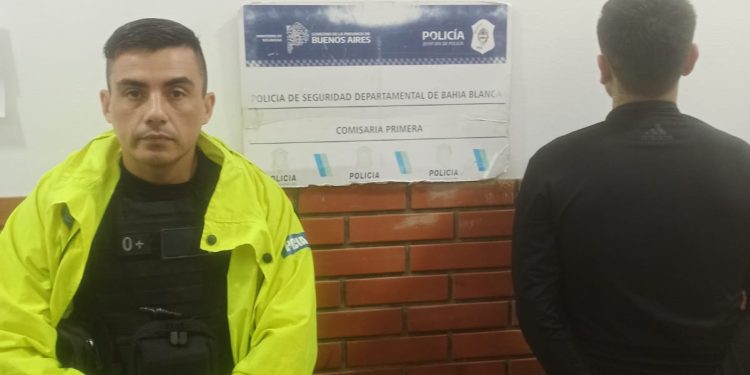 TRAS DISCUTIR CON SU PAREJA LA AGREDIÓ A GOLPES DE PUÑO