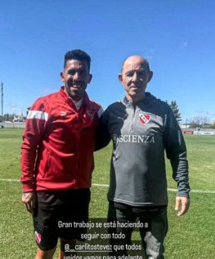 LA BANCA DE BOCHINI A TEVEZ TRAS LA ELIMINACION DE LA COPA DE LA LIGA Y UN FUTURO INCIERTO