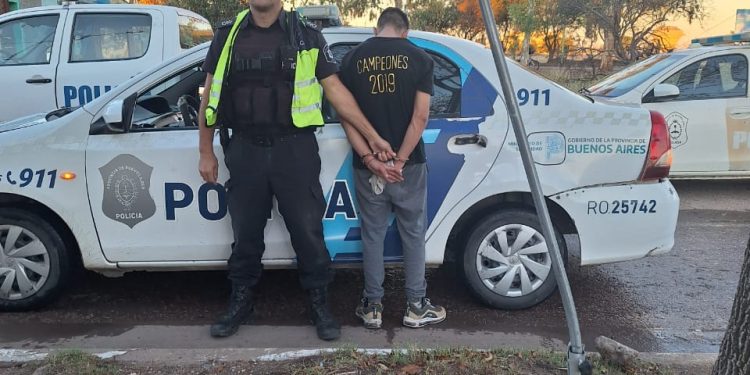 OBECHAKA: «ESTA PERSONA COMETIÓ TRES ROBOS EN POCOS MINUTOS»